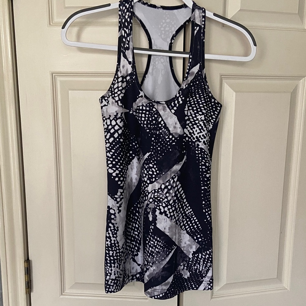 Lululemon Racerback Tank Small